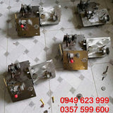HỘP DẦU MÁY MAY 3 ĐẦU